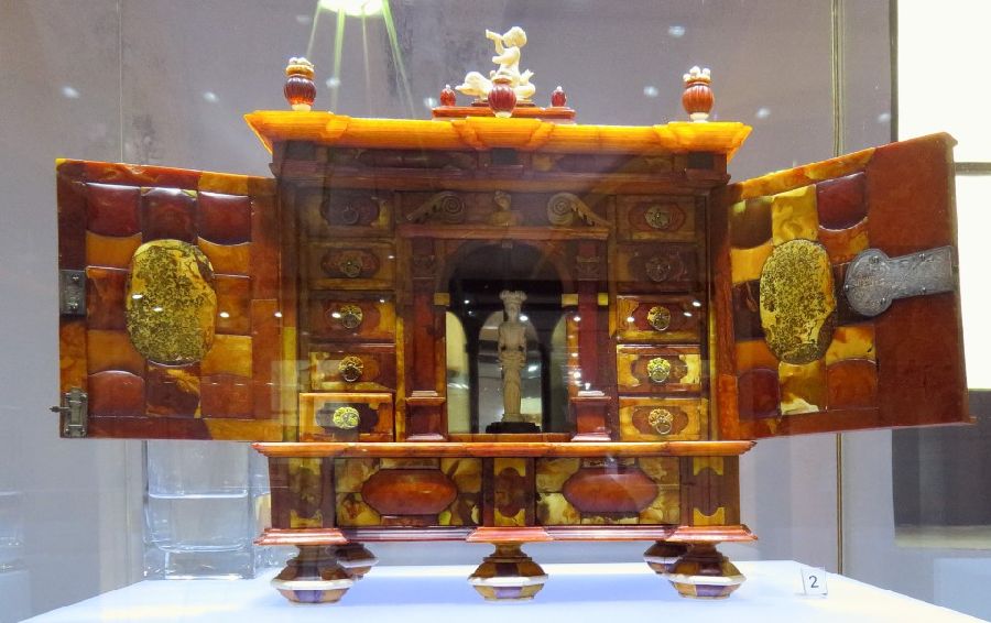 Amber Museum (Muzeum Bursztynu)