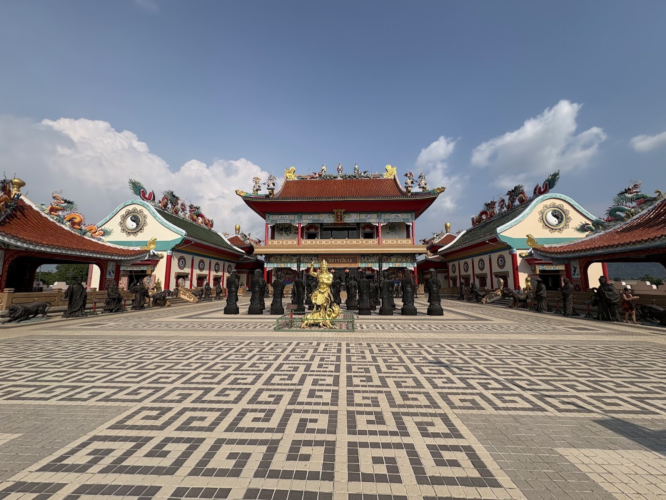 Anek Kuson Sala (Viharn Sien)