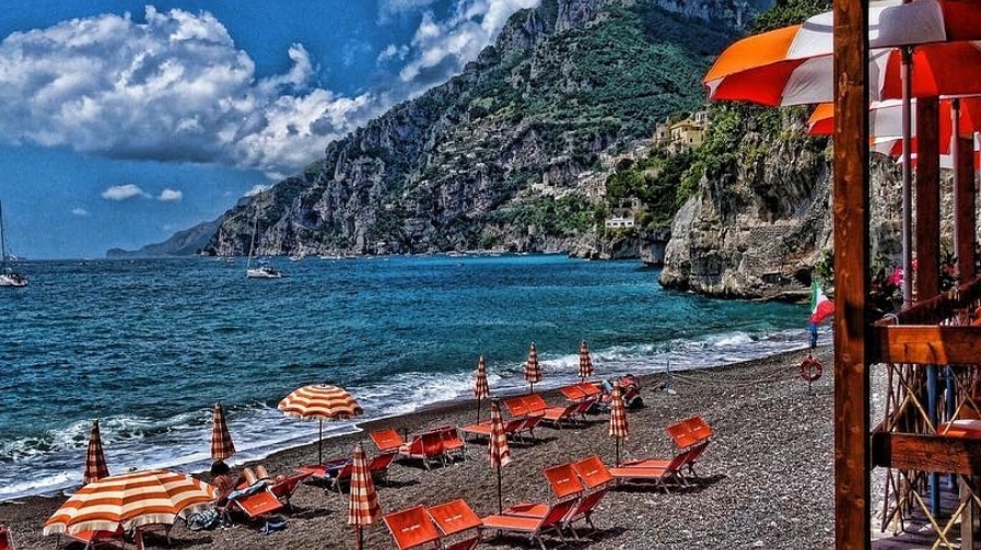 Arienzo Beach Club