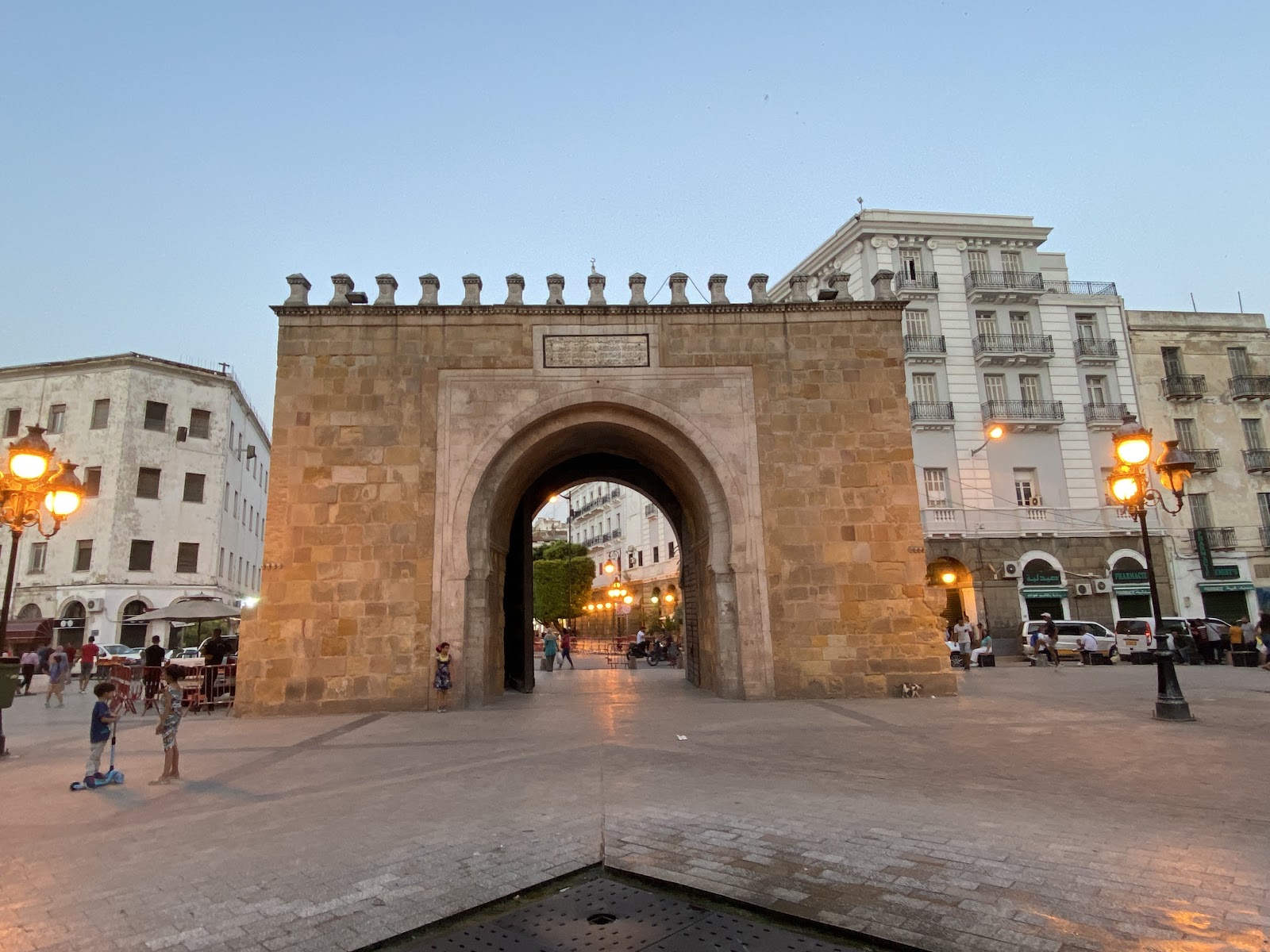 Bab el Bhar (Porte de France)