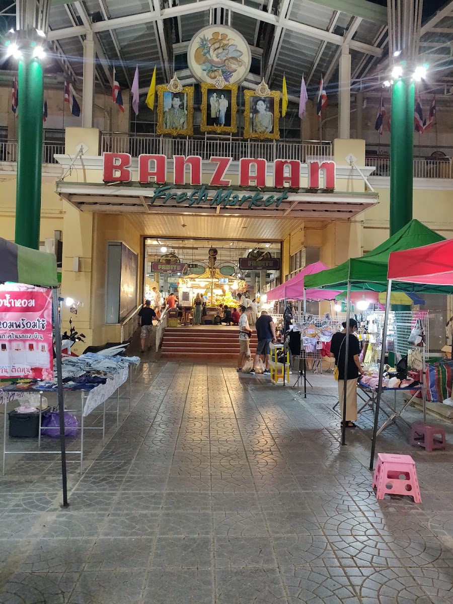 Banzaan Fresh Market