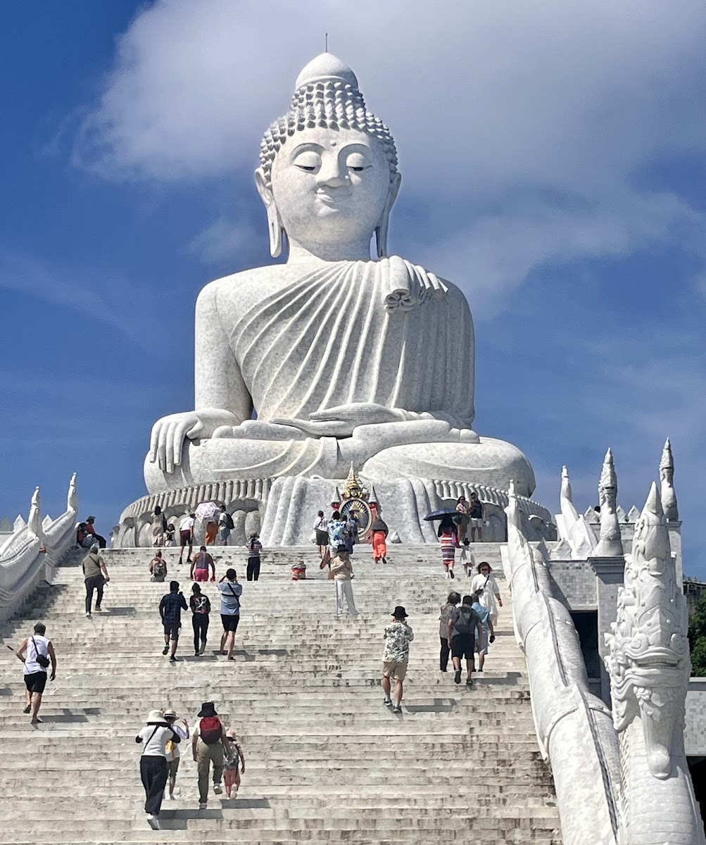 Big Buddha (Phra Phutta Ming Mongkol Akenakiri)