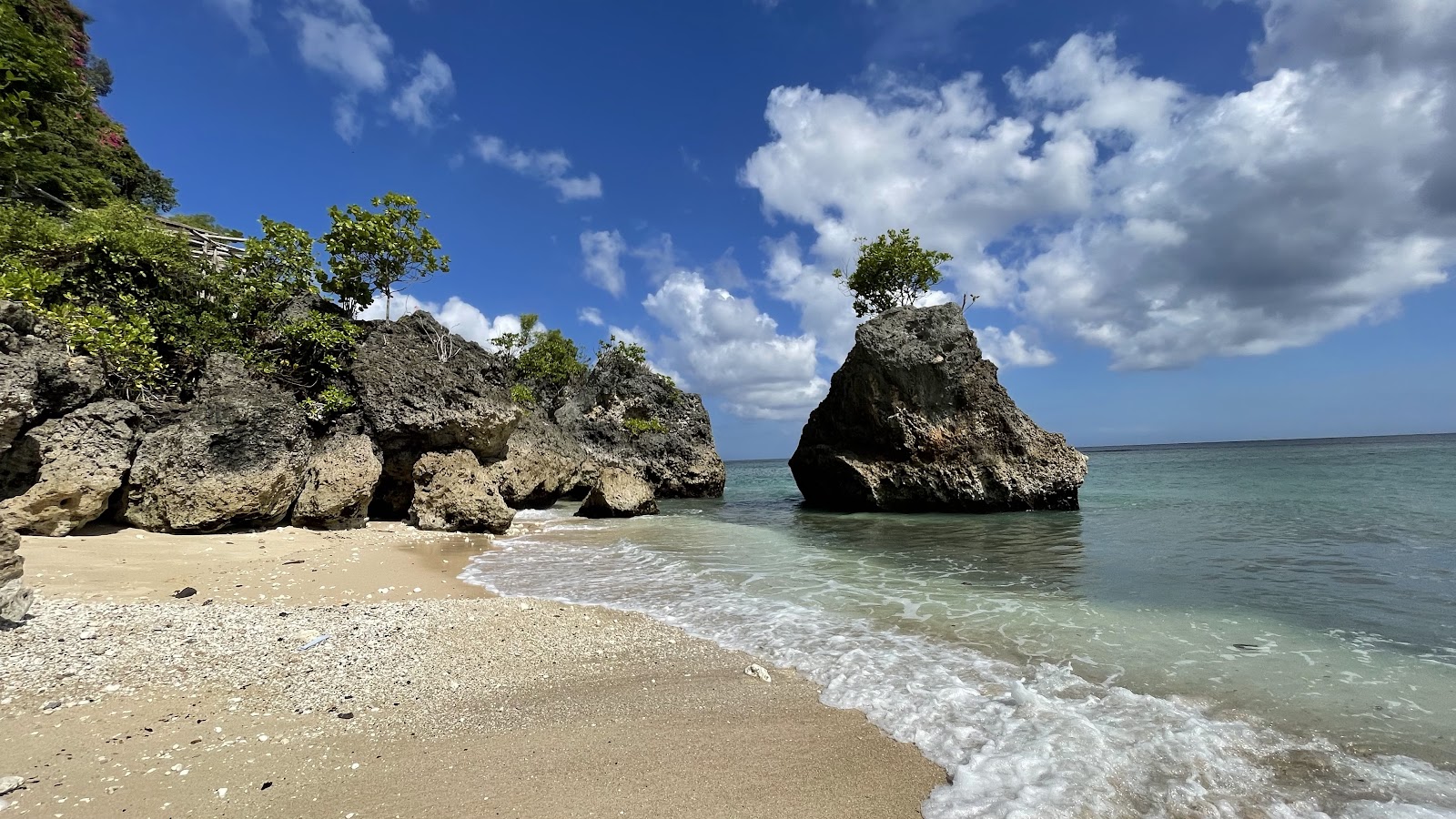 Bingin Beach