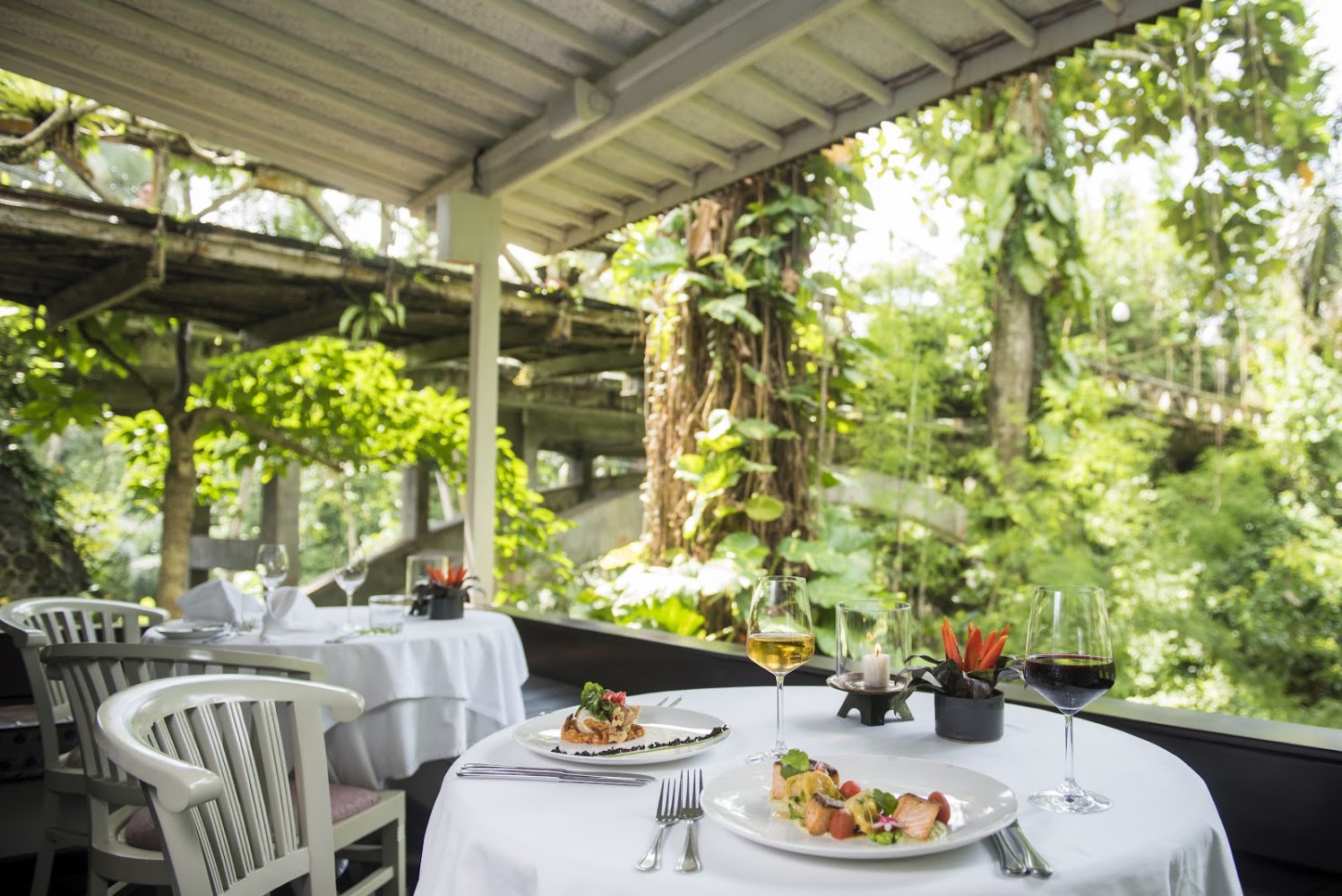 Bridges Restaurant