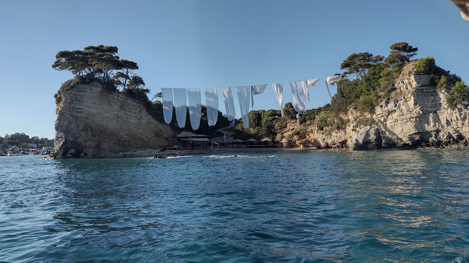 Cameo Island