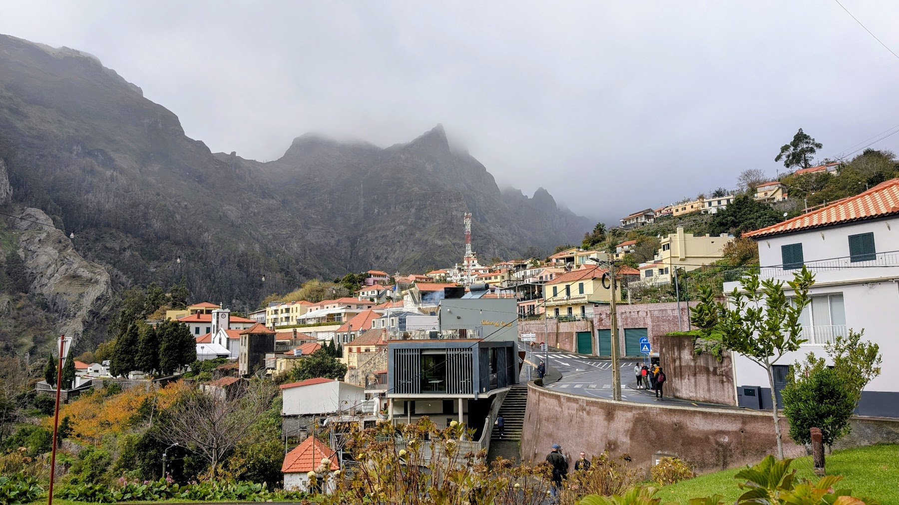 Curral das Freiras (Nun's Valley)