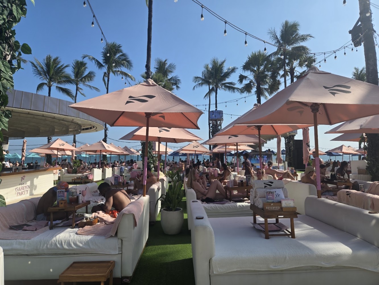 Finns Beach Club