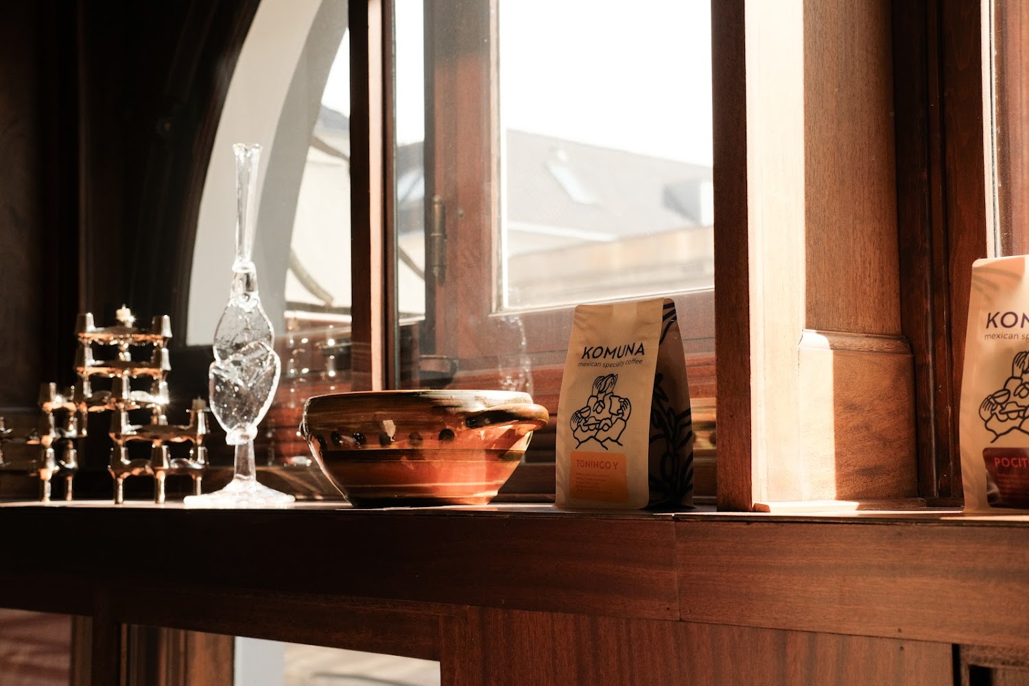 Komuna Coffee x Arturel SILENT CLUB