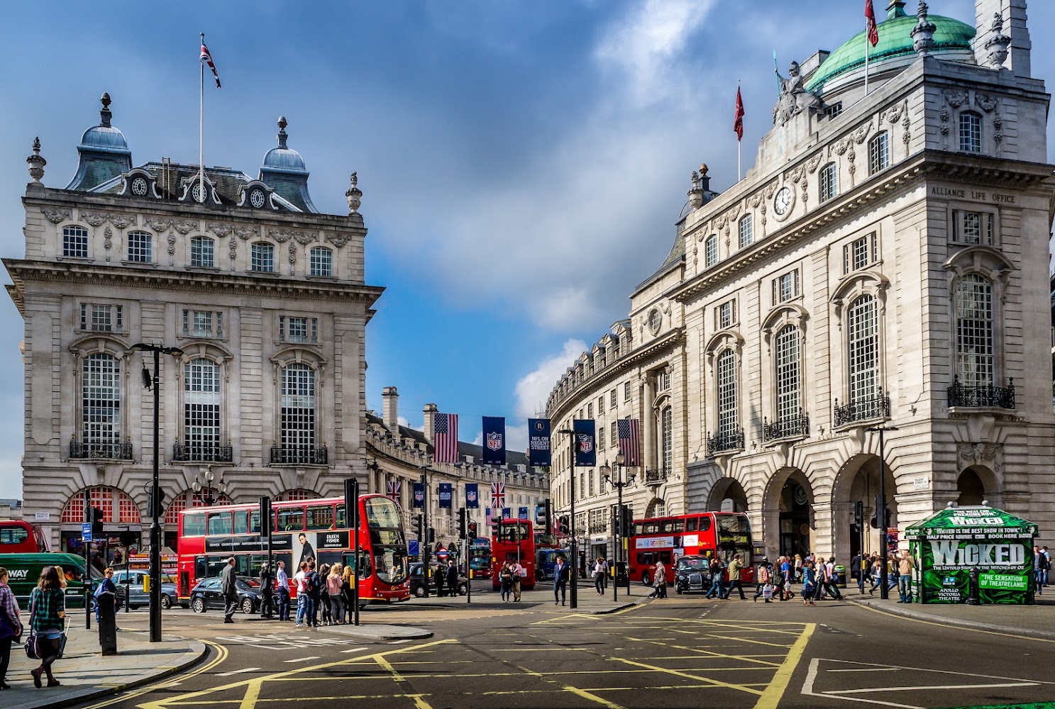 Piccadilly Circus