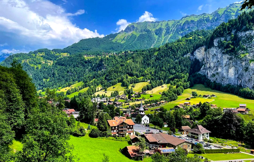 Grütschalp to Mürren Panorama Trail