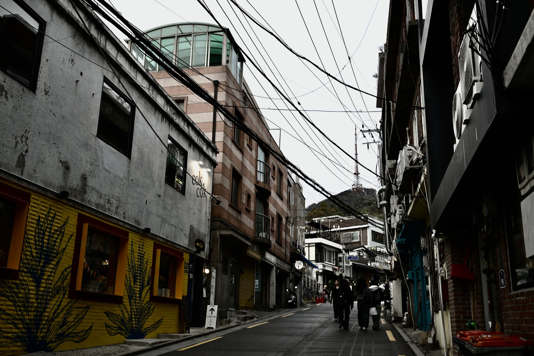 Yongsan Haebangchon Village