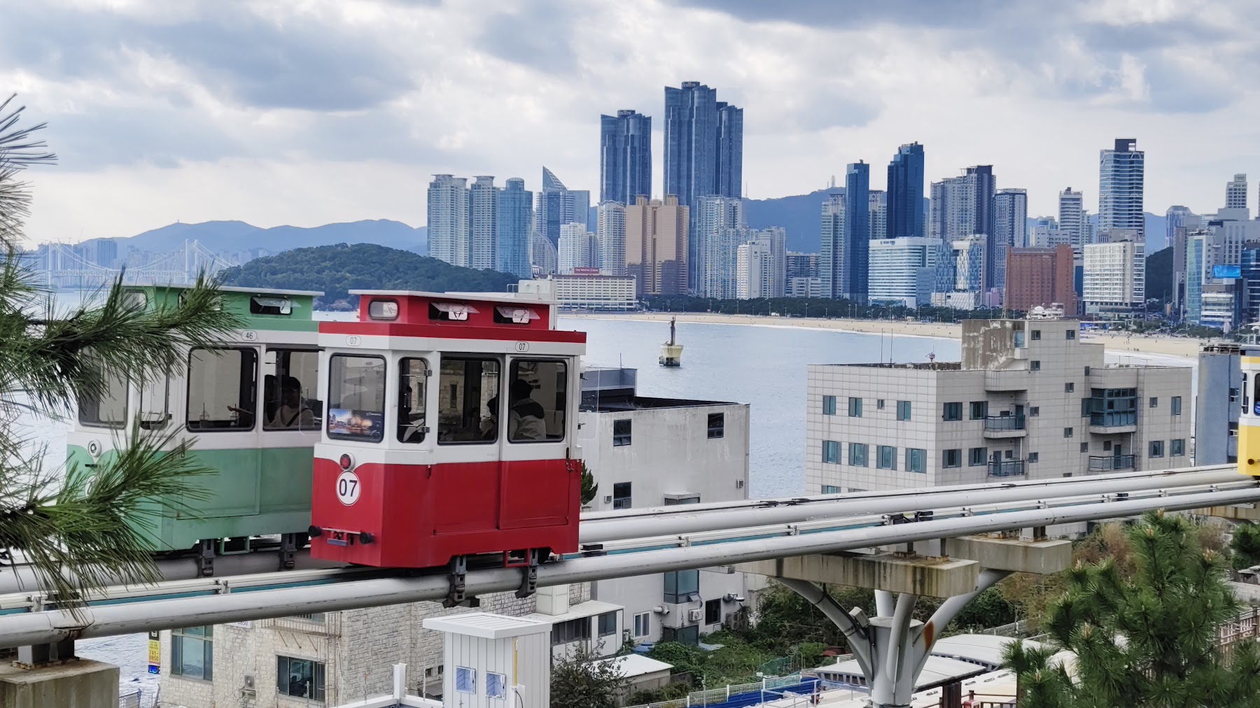 Haeundae Blueline Park - Mipo Station