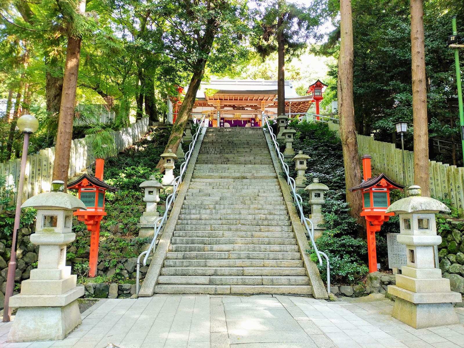 Hiraoka Shrine