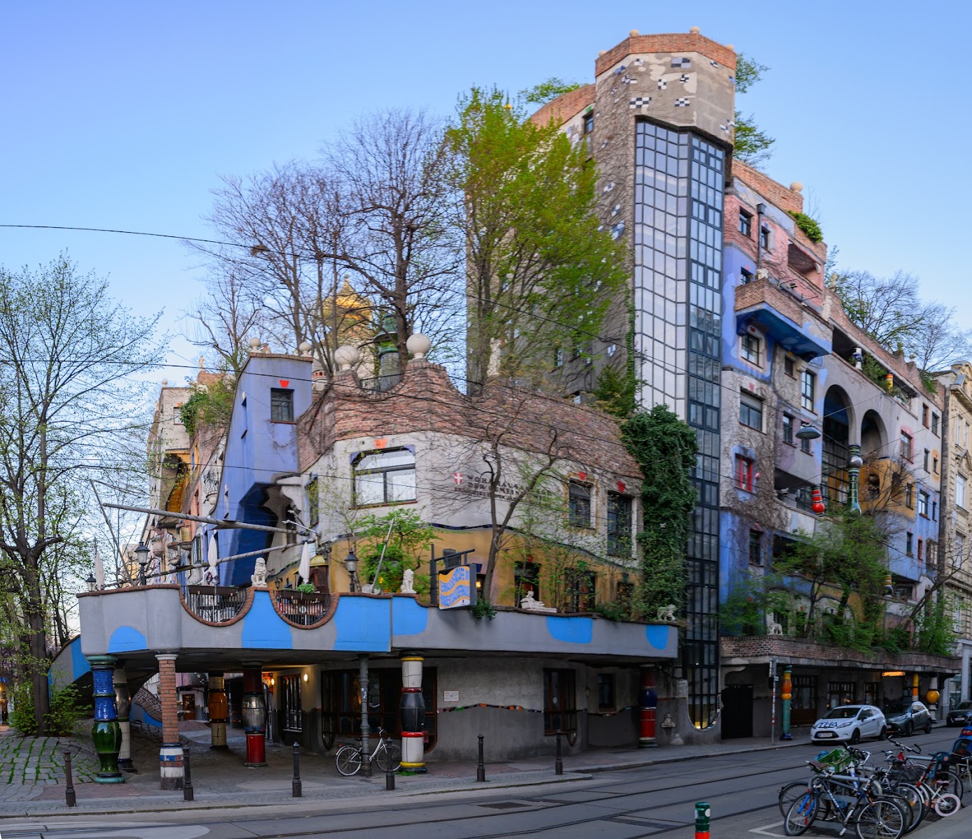 Hundertwasserhaus