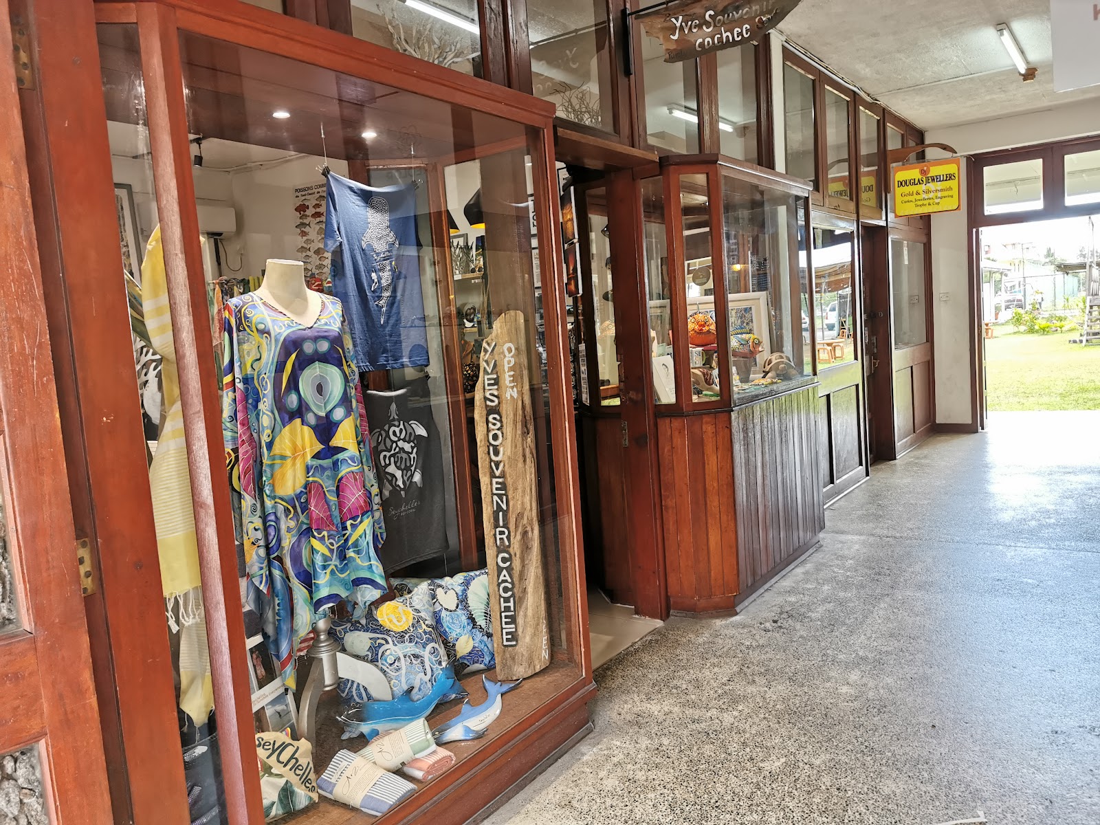 Island Style Souvenirs