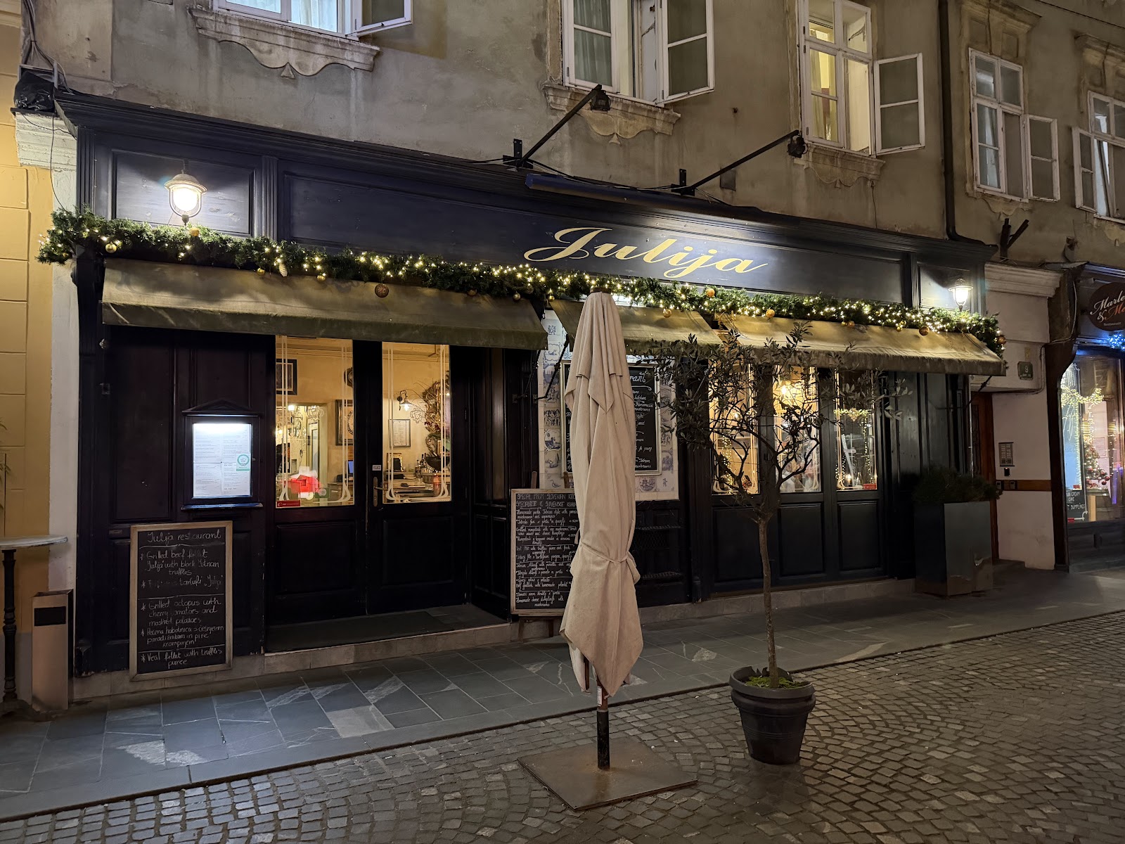Julija Restaurant