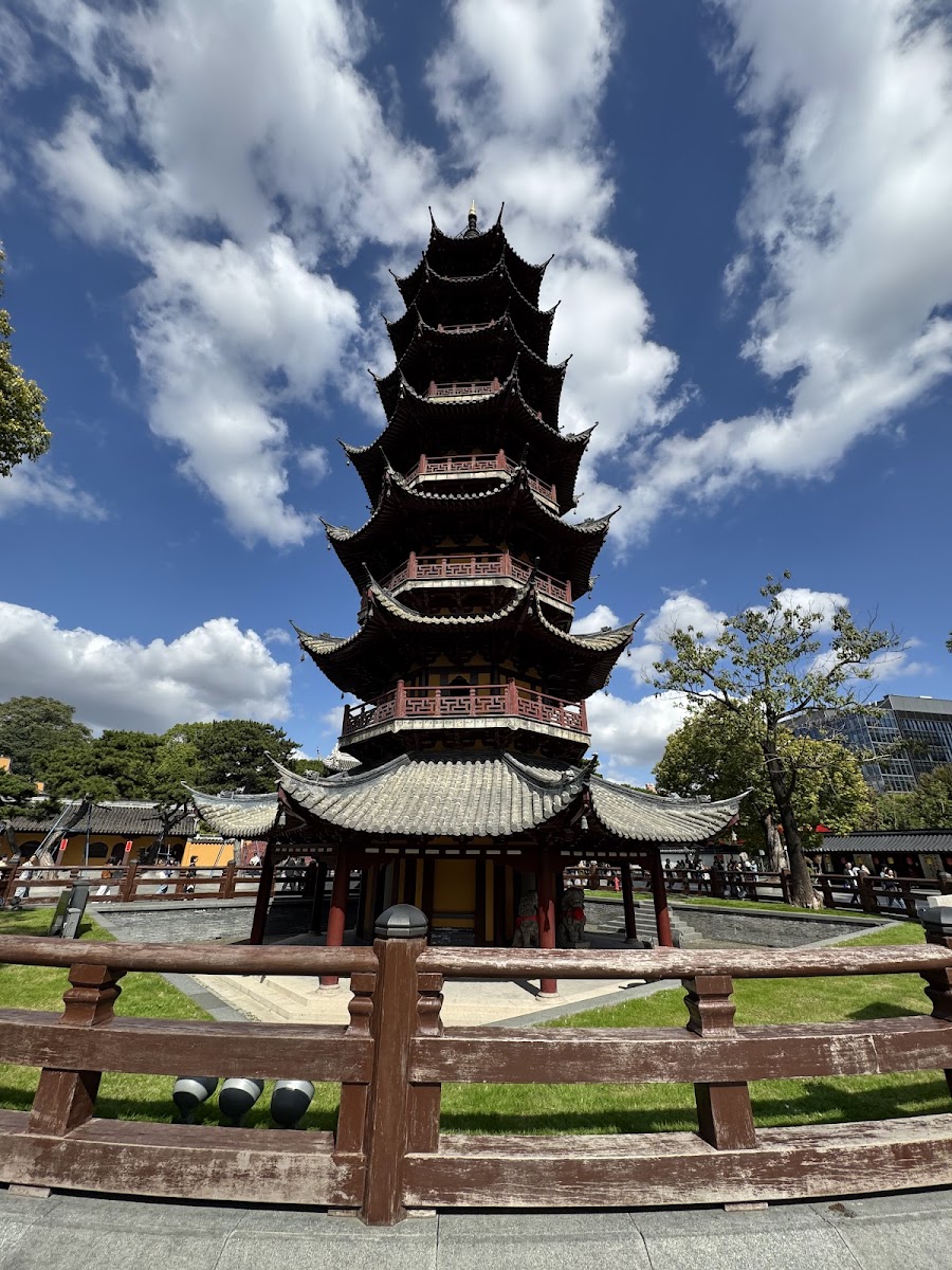 Longhua Temple