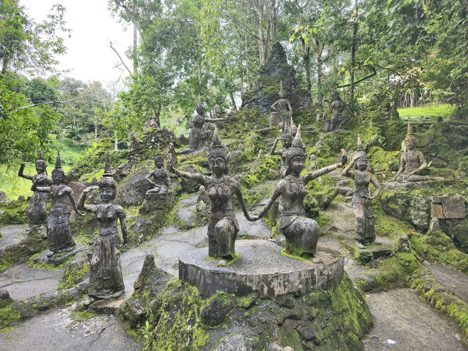 Magic Garden (Secret Buddha Garden)