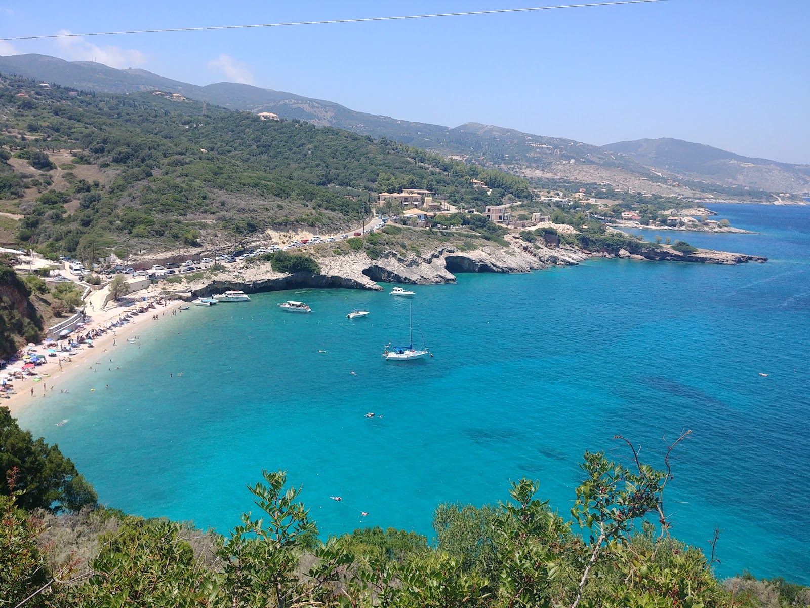 Makris Gialos Beach