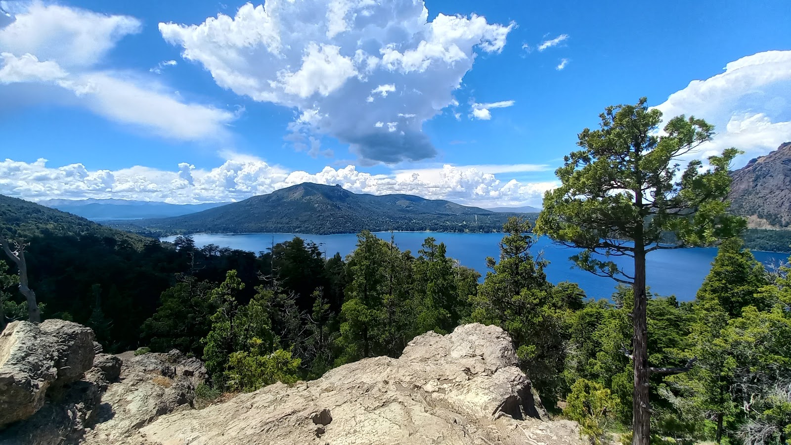 Mirador Lago Gutierrez