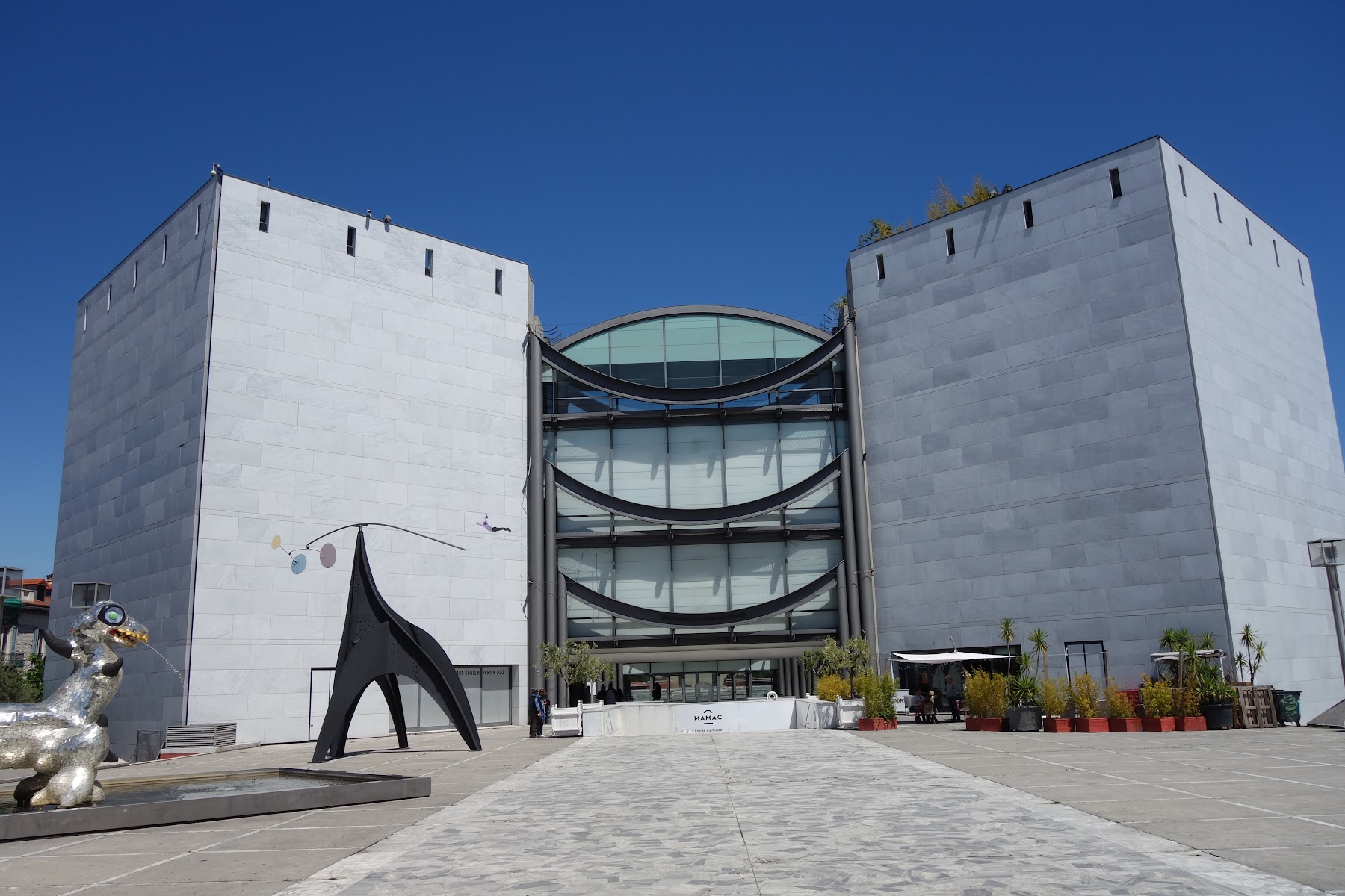 Musée d'Art Moderne et d'Art Contemporain (MAMAC)