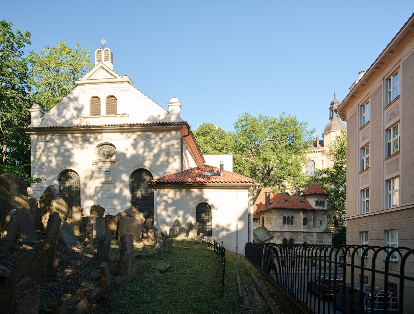 Old Jewish Cemetery