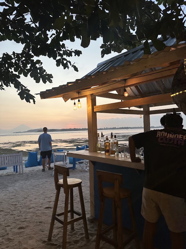 Orong Bar & Restaurant
