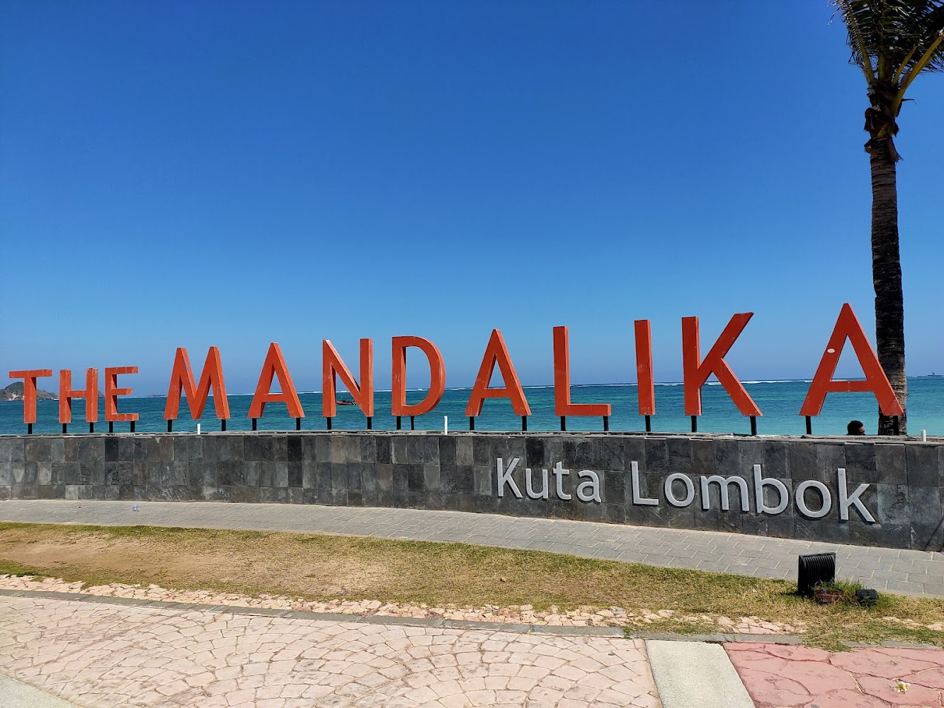 Pantai Kuta Lombok