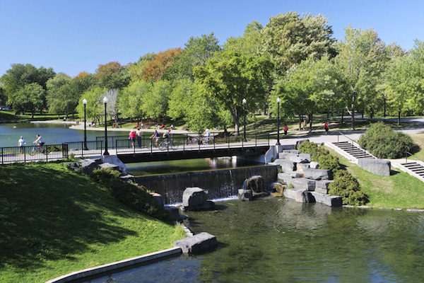 Parc La Fontaine