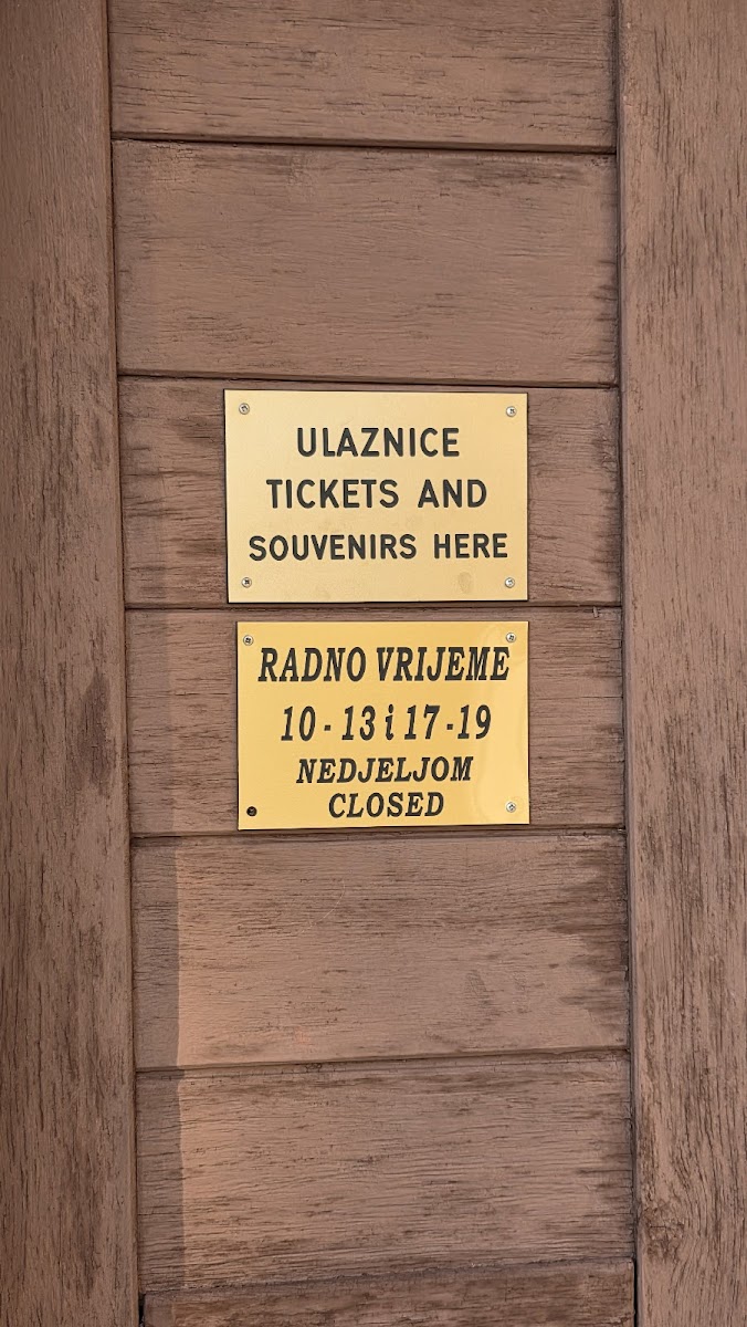Permanent Exhibition of Sacral Art (Gold and Silver of Zadar)
