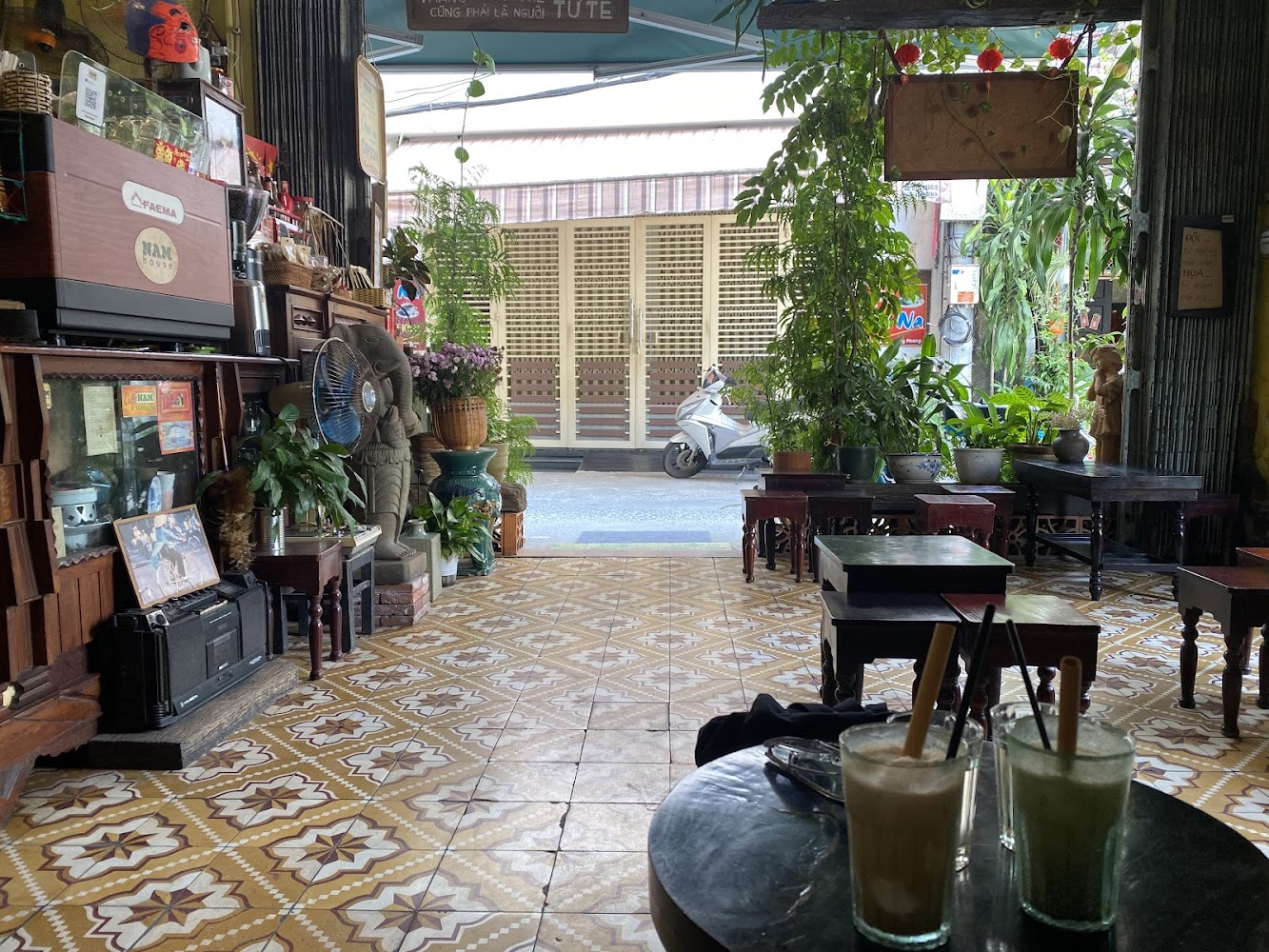 Phuong Nam Cafe