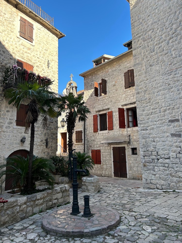 Piazza of the Arms