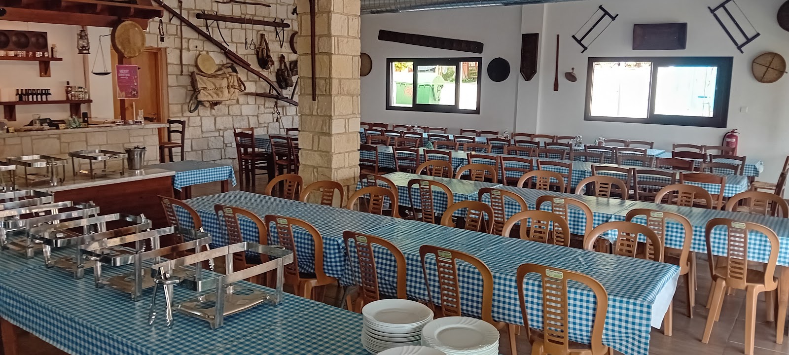 Plateia Tavern