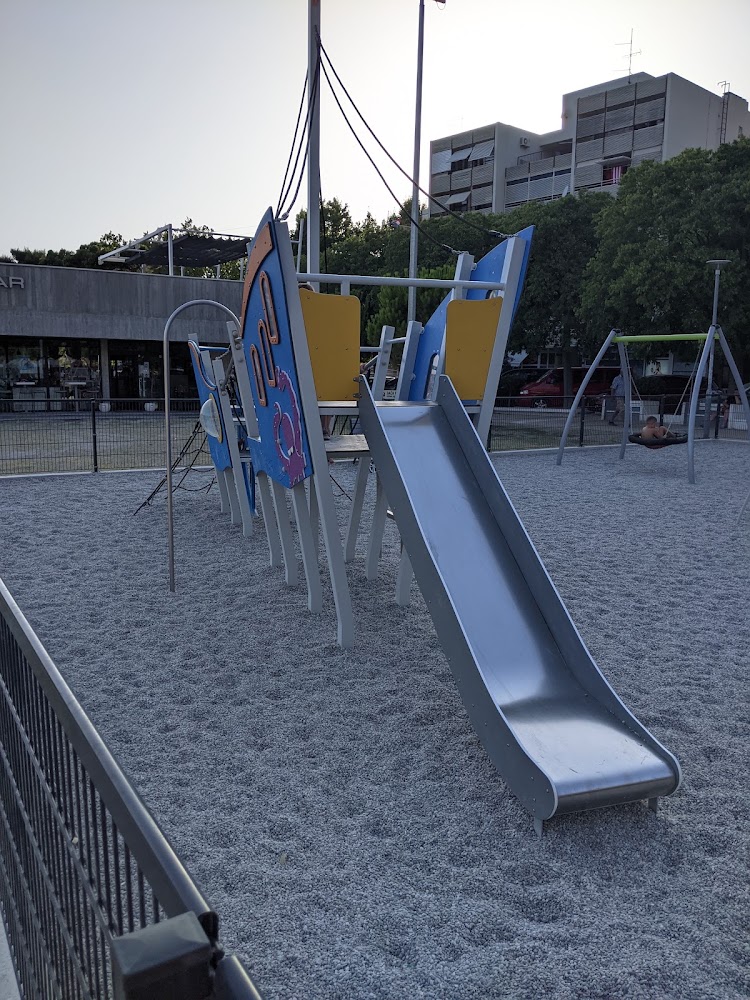 Playground Duce