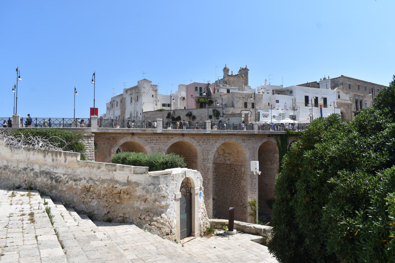Ponte di Polignano a Mare