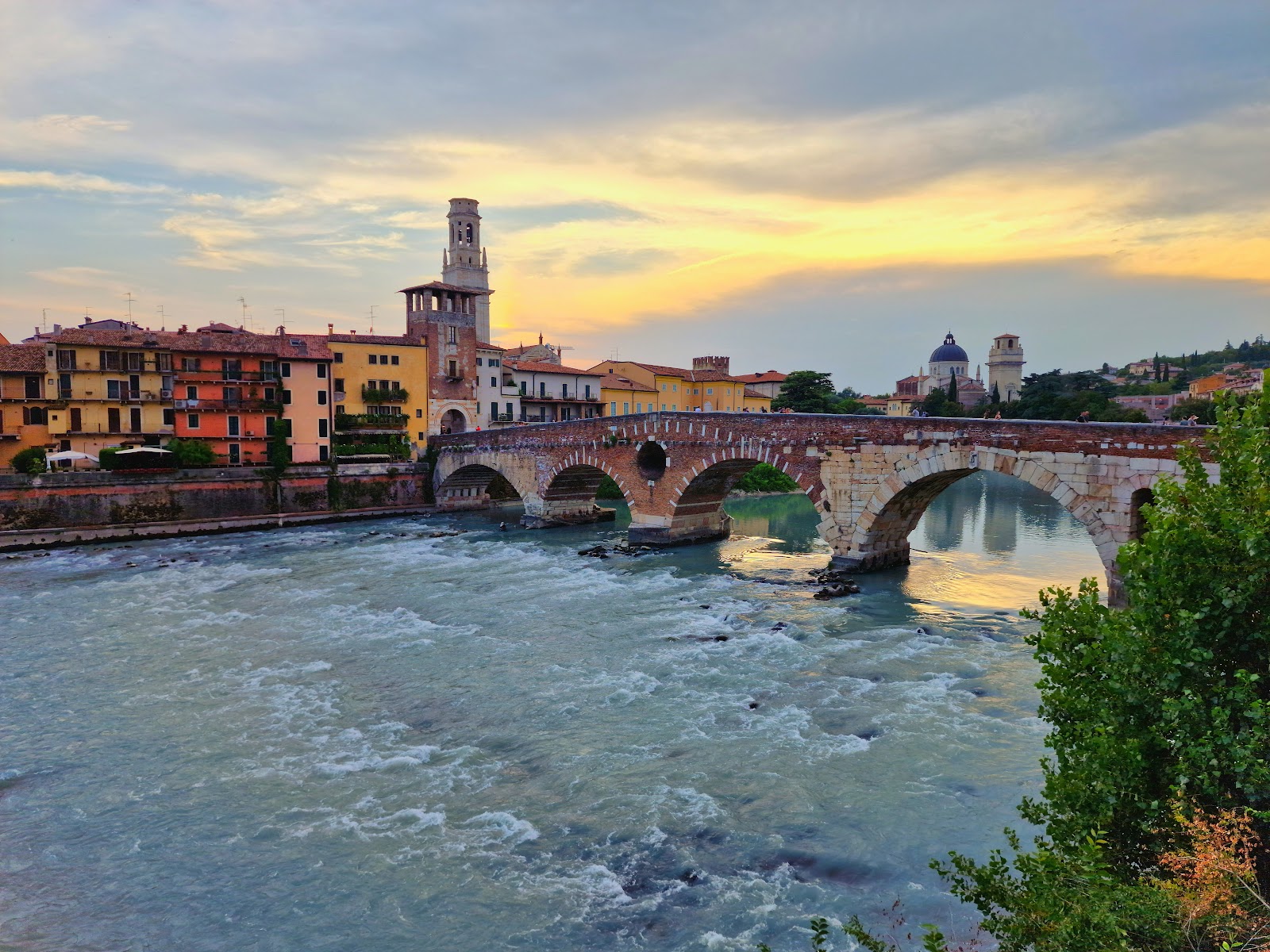 Ponte Pietra