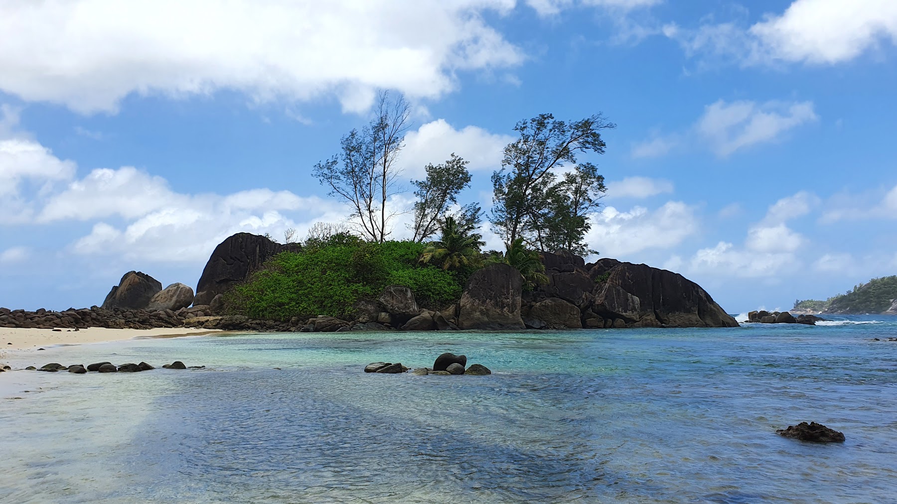 Port Glaud Beach