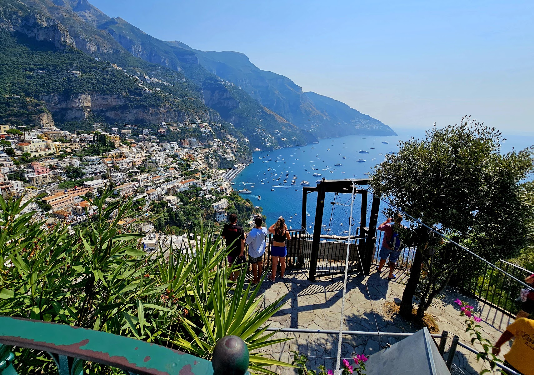 Positano Viewpoint (from Via Cristoforo Colombo)