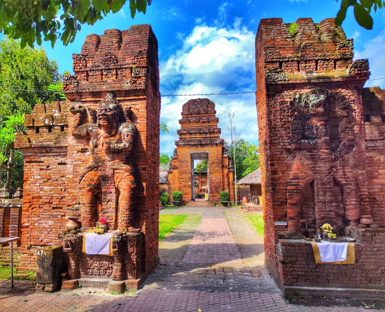 Pura Maospahit