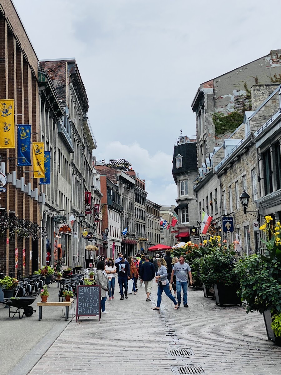 Rue Saint-Paul