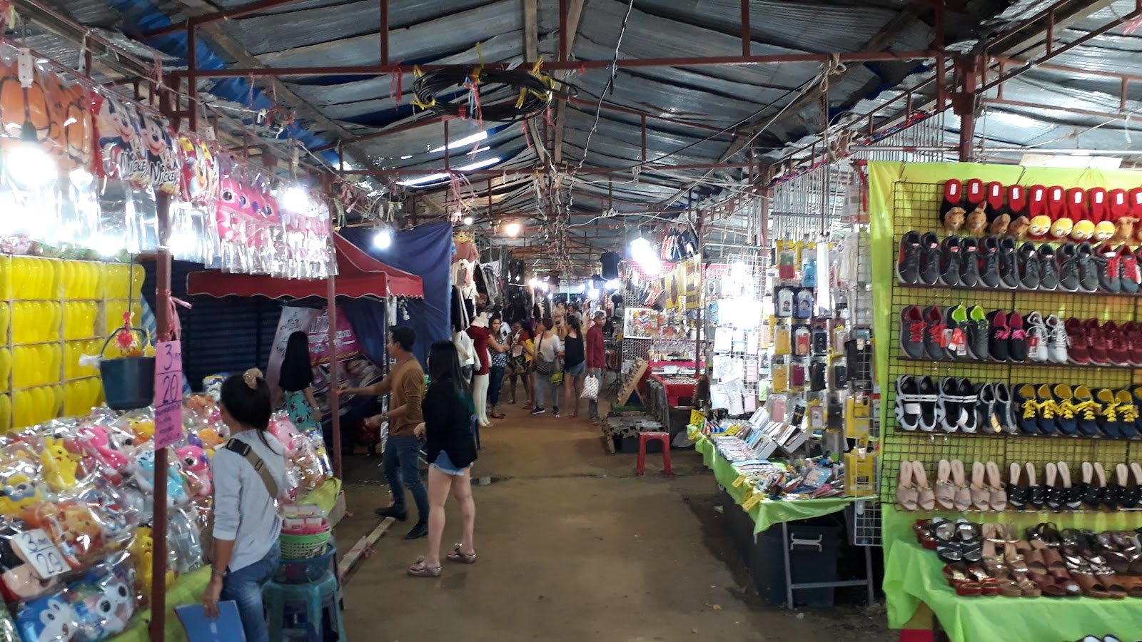 Samui Central Night Market