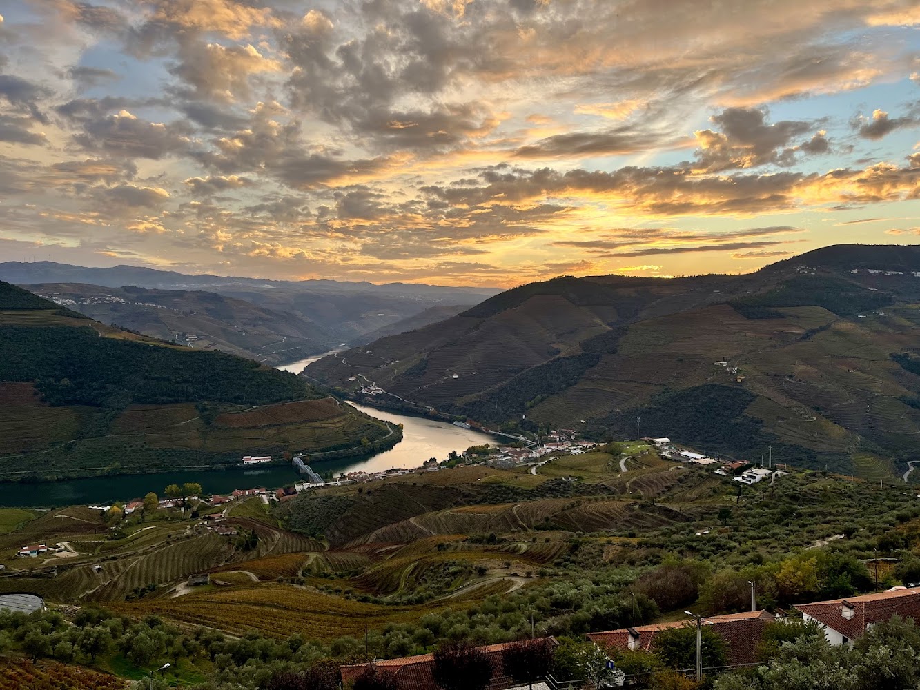 Casal de Loivos Viewpoint