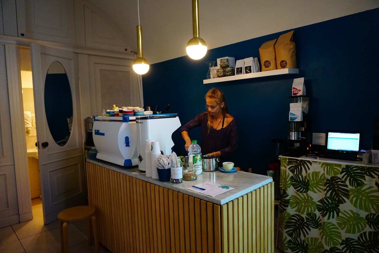 Cogito Coffee Shop