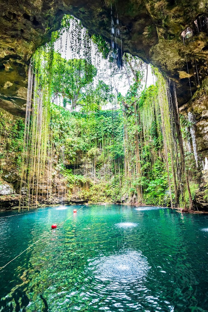 Cenote Ik Kil