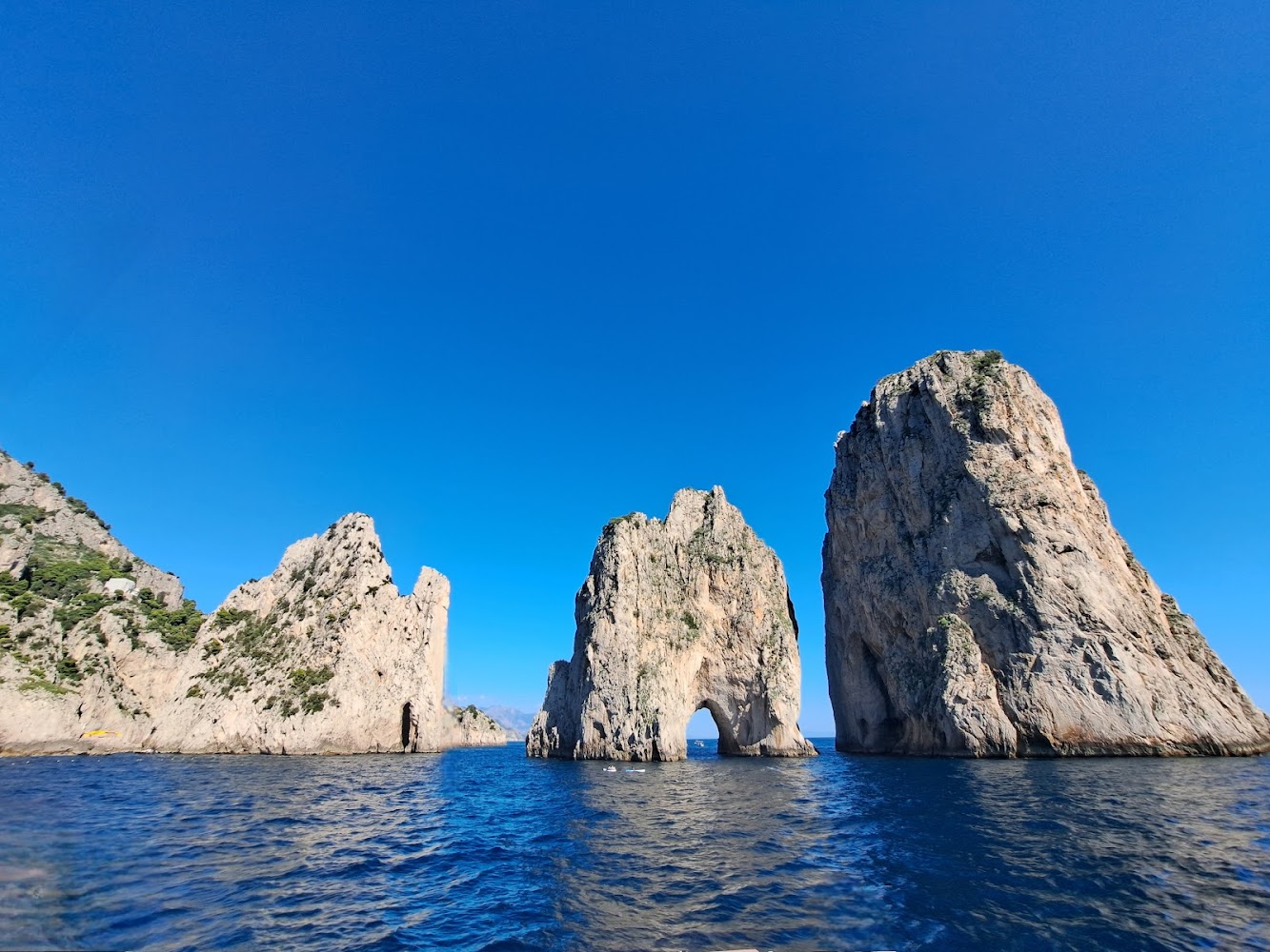 Capri Faraglioni