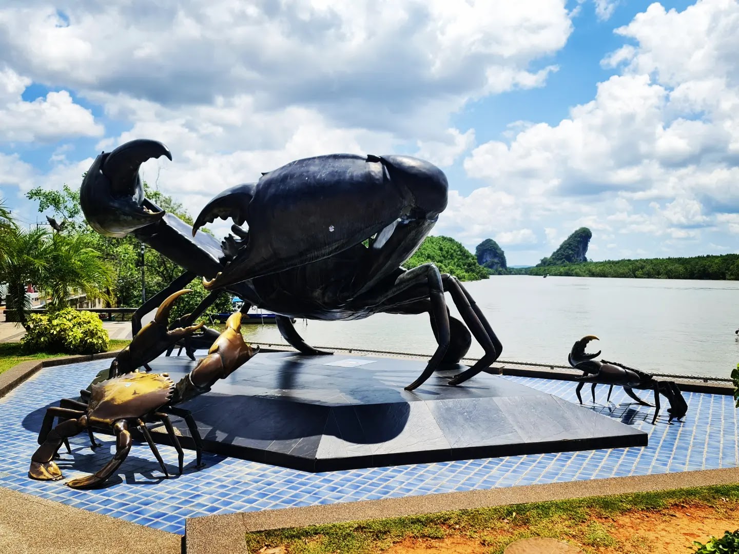 The Mud Crab Sculpture