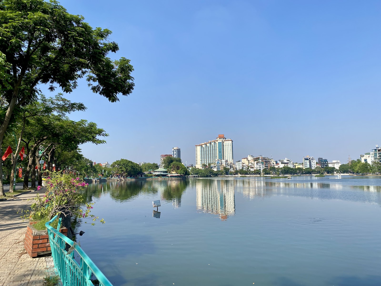 Truc Bach Lake