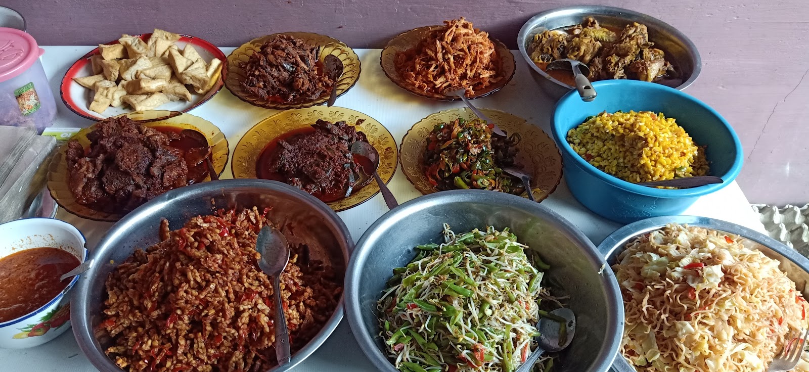 Warung Nasi Campur Ibu Suri